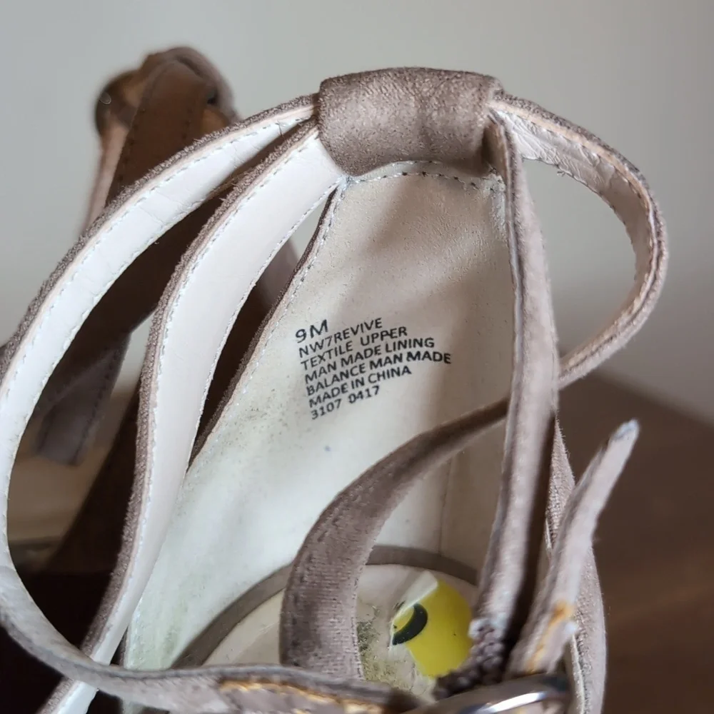 NINE WEST Tan Suede wedge heel Sz 9M